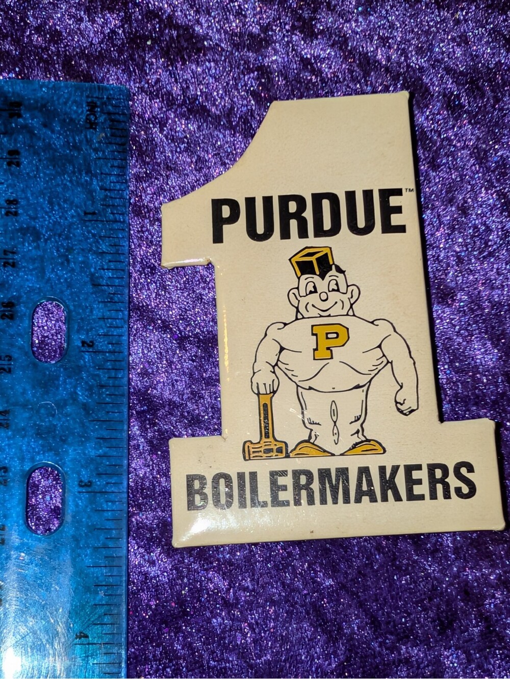 Vintage Purdue Boilermakers Number 1 Pin Badge
